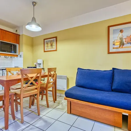 公寓 Les Grands Pins-3 By Interhome